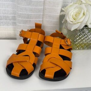 Zara 🌟Orange Strappy 🌟Beautiful 🌟Sandals, Size 37- USA 6.5